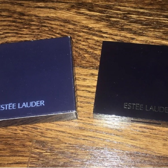 Estée Lauder Pure Color Eyeshadow Quad- Rebel Metal 2 & 3, Ivory Power 2 & 5 - Picture 2 of 2